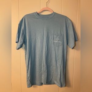 Men’s properly tied medium shirt